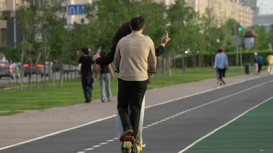 С 1 июня в Казахстане ужесточат правила для электросамокатов  