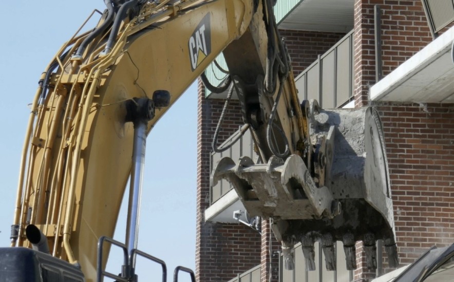 10 незаконных объектов снесли в Жамбылской области