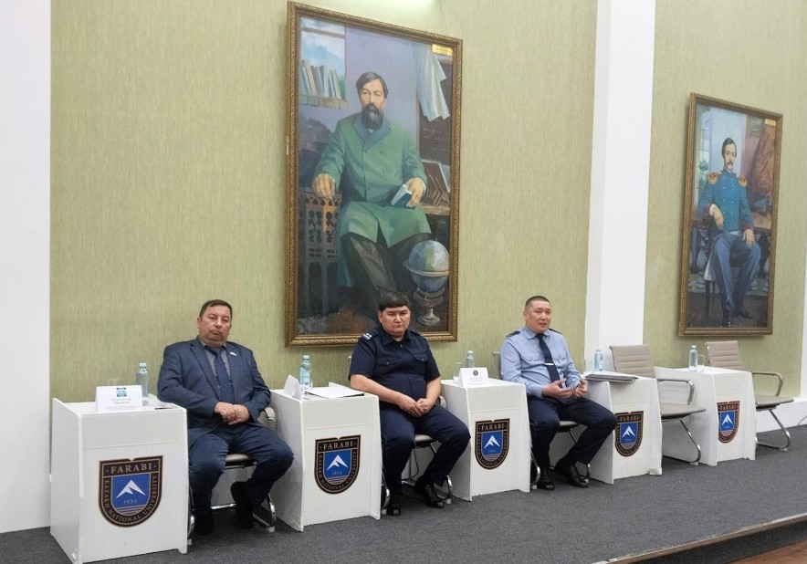 Электросамокаты и электровелосипеды в центре внимания: в КазНУ обсудили безопасность, ограничения и ответственность пользователей