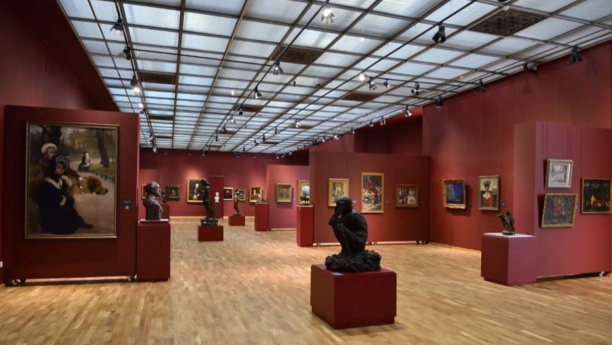 Музей имени Кастеева в Алматы вновь принял посетителей после масштабной реконструкции