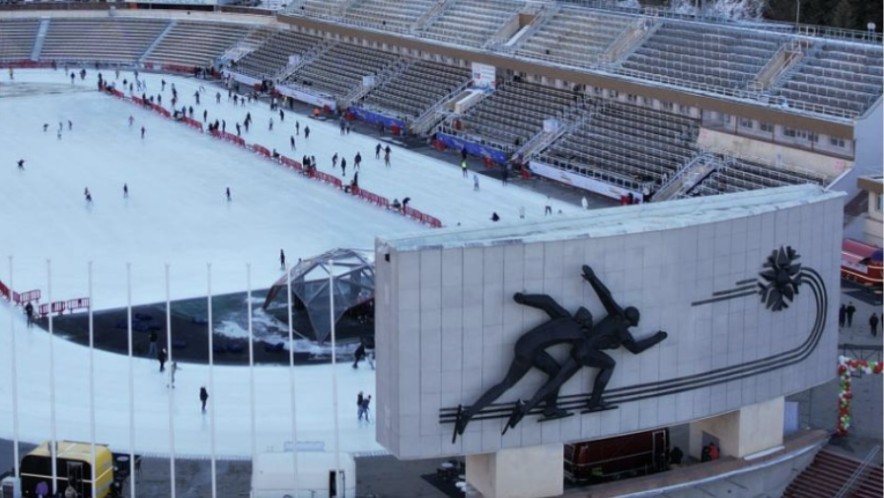 На Медеу открылся «высокогорный фудкорт»: три популярных заведения начали работу